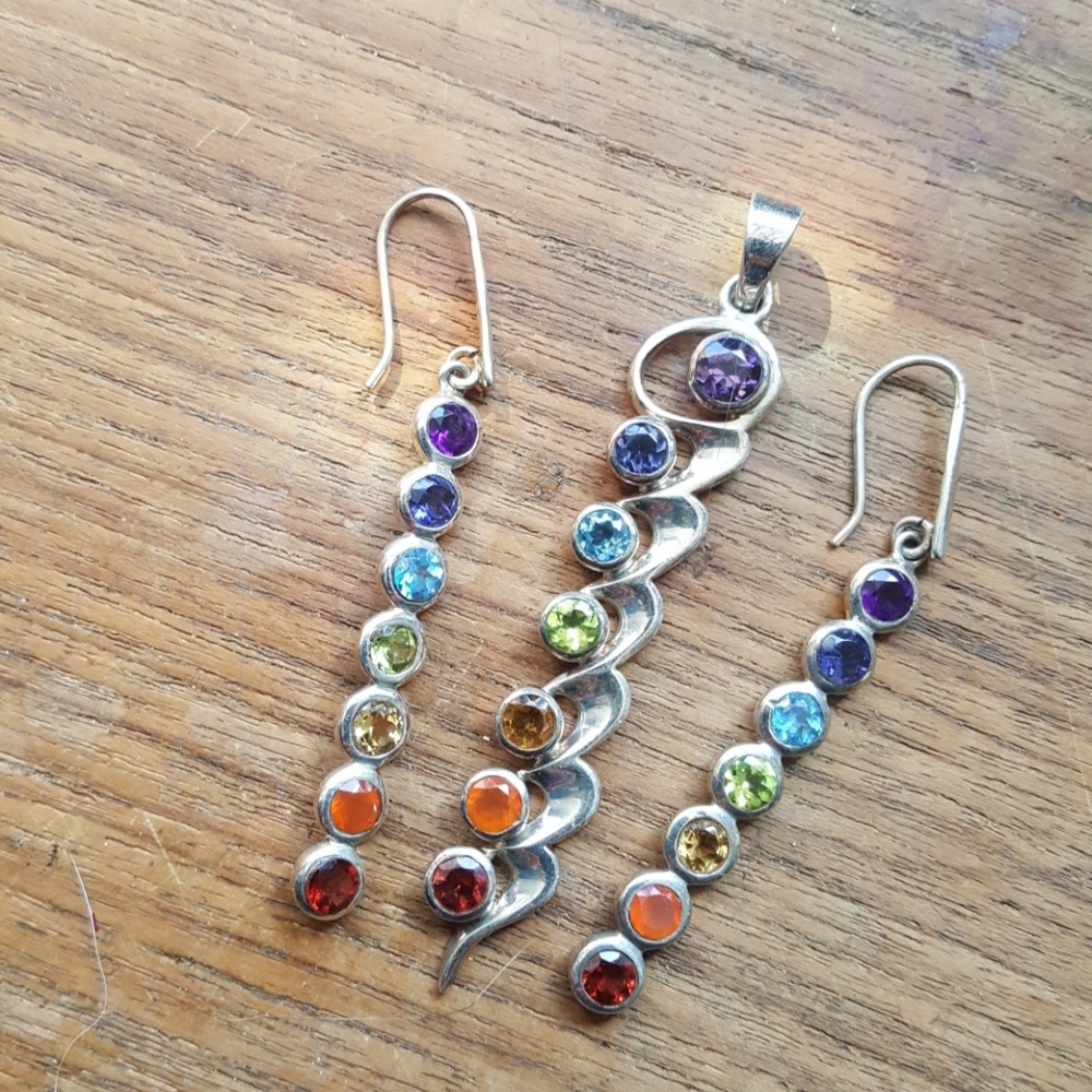 Pendant Earing Set-